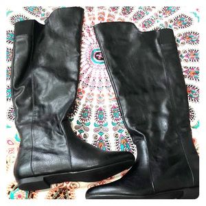 Black knee high boots